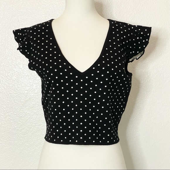 Tops - Black and White Reversible Polka Dot Ruffle Sleeve Top